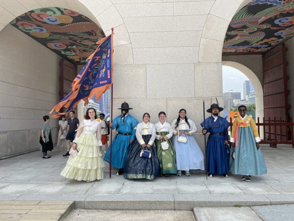 Kyungbokgung Palace with Korean traditional clothing, Seoul, South Korea.